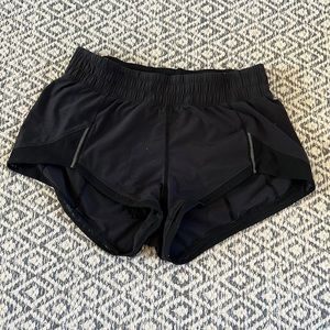 Lululemon running shorts size 4